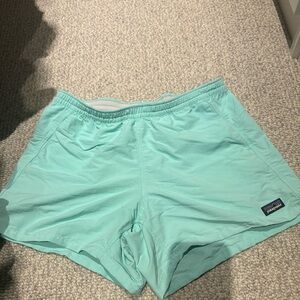 Patagonia baggies aqua size small